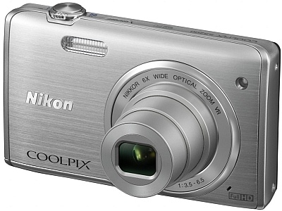 NIKON Coolpix S5200 Silver